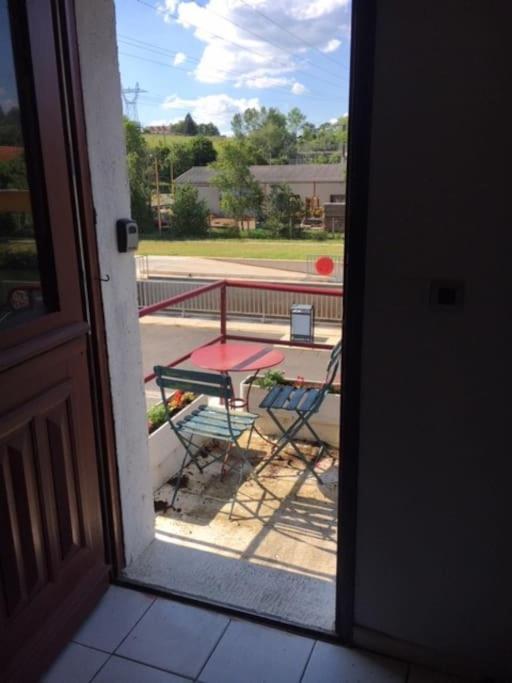 Le Depot Appartement Du Canal 80M2 A Champvert Buitenkant foto